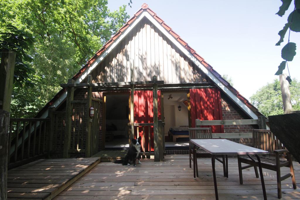 Hof Rahlf Im Naturpark Aukrug Hennstedt  Номер фото
